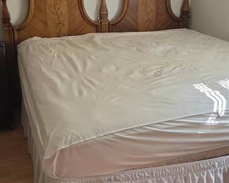Vintage Wood Headboard and Footboard Set