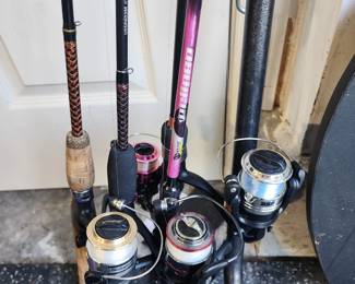 FISHING POLLS AND ACCESSORIES