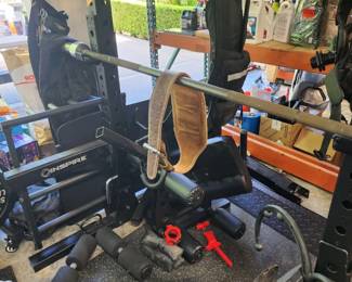 HUGE WEIGHT MACHINE. PROFESSIONAL