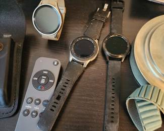 SAMSUNG WATCHES