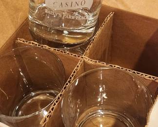 (4) wild west casino whisky glasses