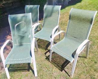 4 outdoor chairs