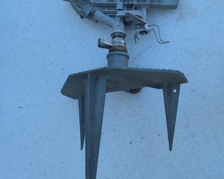 Gilmour Metal Spike Base Impulse Sprinkler