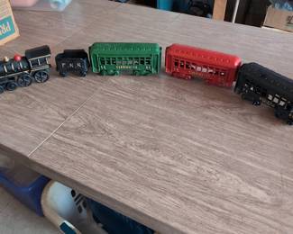 Vintage Cast Iron P.R.R. Washington 44 Train Set