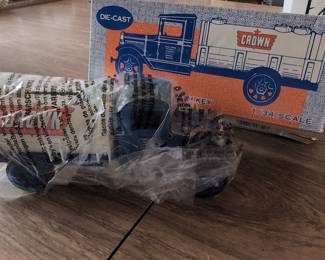 ERTL 1931 Hawkeye Tanker Coin Bank - Crown Central Petroleum