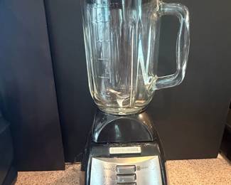 Black & Decker BLP7600B 7-Speed Blender