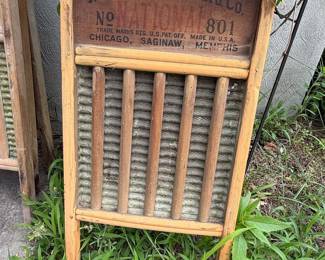 National Washboard Co. No. 801 "Brass King"