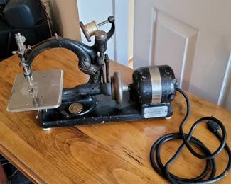 Vintage Willcox & Gibbs Sewing Machine Electric Motor by Westinghouse