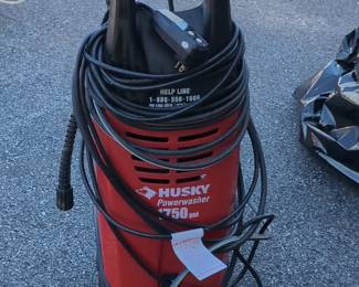 Husky 1750 PSI Powerwasher
