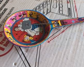 Vintage Tin Noise Maker with Circus Performers - U.S. Metal Toy Mfg. Co.
