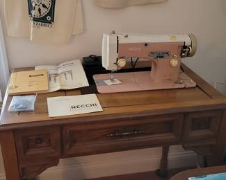 Necchi Lelia 513 Sewing Machine