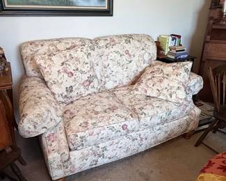 Vintage Floral Upholstered Loveseat by Ethan Allen