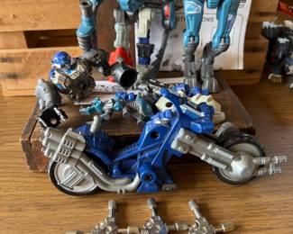 Stakeout Robot Action Figures