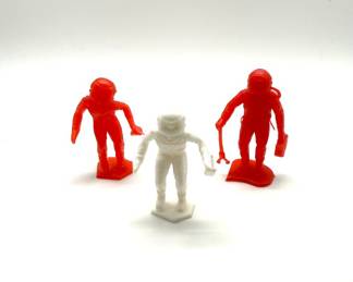 Vintage MPC Marx Plastic Astronaut Figurines