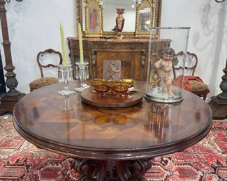 Round table