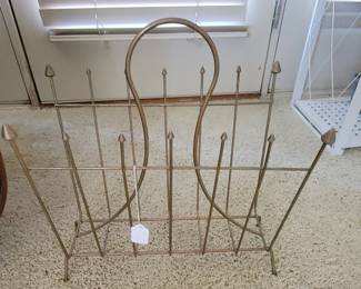 Mcm magazine rack