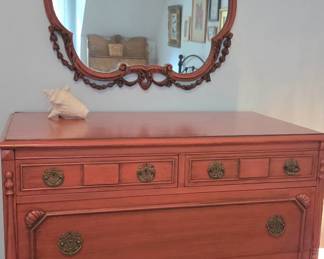 VINTAGE ASIAN DRESSERMIRROR