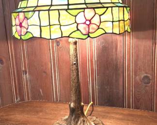 ANTIQUE TIFFANY STYLE