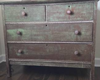 DISTRESSED PAINTED DRESSER