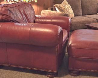 CLASSIC LEATHER CHAIROTTOMAN