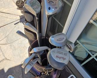 Assorted Golf Club Set
