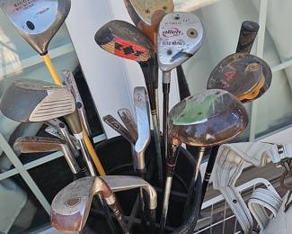 Assorted Golf Club Set
