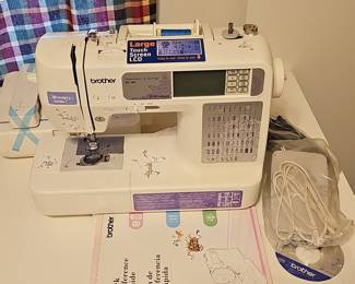 Brother SE400 Combination Computerized Sewing and Embroidery Machine