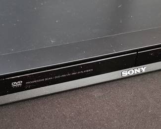 Sony DVP-NS57P Progressive Scan CD/DVD Player
