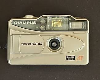 Olympus Trip XB AF 44 Quartz Date 35mm Film Camera