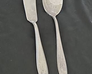 1847 Rogers Bros. "Affection" Pattern Butter Knife and Spoon Set