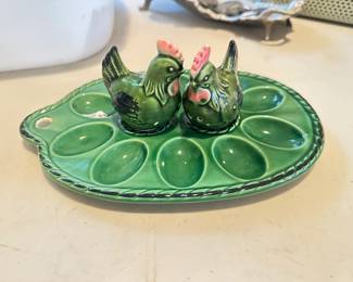 Adorable! Deviled Egg platter with s&p
