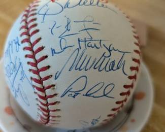 1996 World Series baseball - signed - Braves