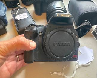 Canon EOS