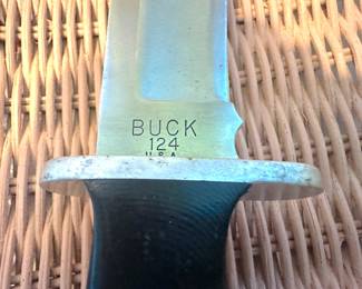 Buck 124
