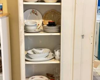 Beautiful dishes! 1940s-2000s