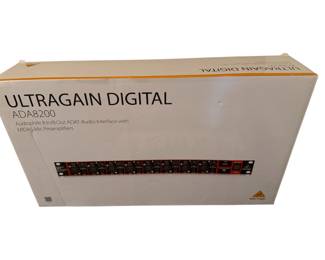Ultragain Difital ADA8200