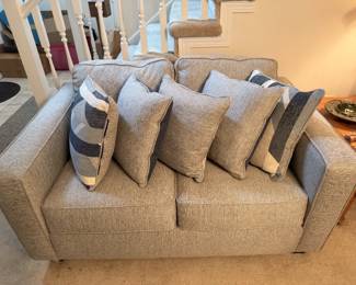 Love Seat 56x 36x30 $275