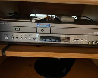 Samsung DVD, tape player