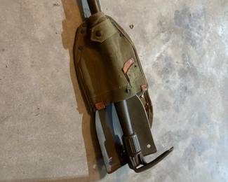 Vintage Korean/Vietnam Entrenchment tool...original webbing...an Interesting piece of history!