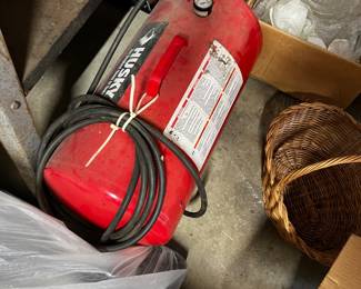 Air compressor