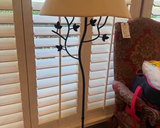 Floor lamp