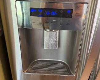 Door Dispenser ice & water with filters