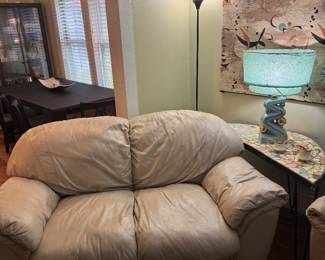 Leather Live seat