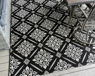 Studio by Brown Jordan Calypso 6 x 9 Black IndoorOutdoor Trellis Area Rug