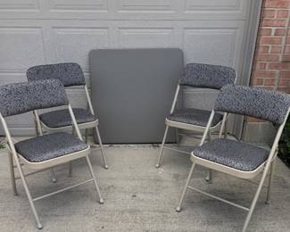 Card table & 4 padded chairs