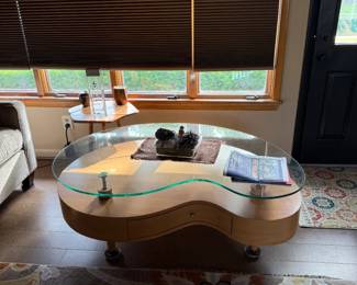 FR Coffee Table