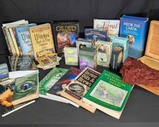 15CT147Witches Books  Tarot Cards Collection 