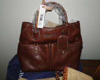 New Dooney & Bourke Handbag retailed over $300