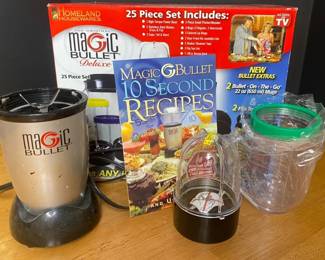 Magic Bullet Set with Blender Two Blades Four Cups Lids and Recipe Book