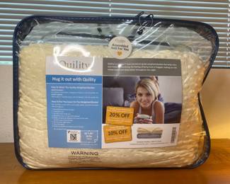 Quility 20 Pound Yellow Weighted Blanket